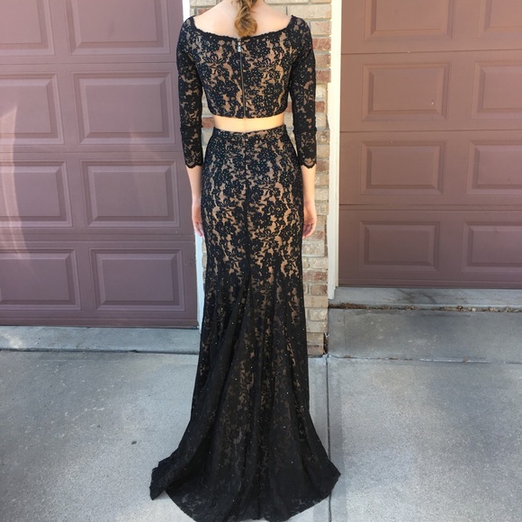 Prom dress - Picture 3 of 4